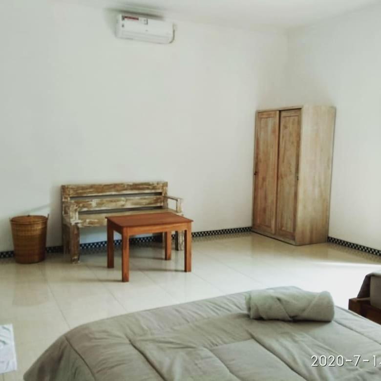 Harris Surf Villa Pulukan Bagian luar foto